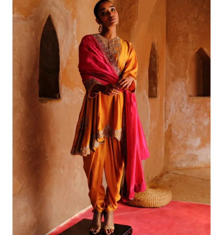 Aarini Tunic Set