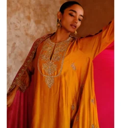 Aarini Tunic Set