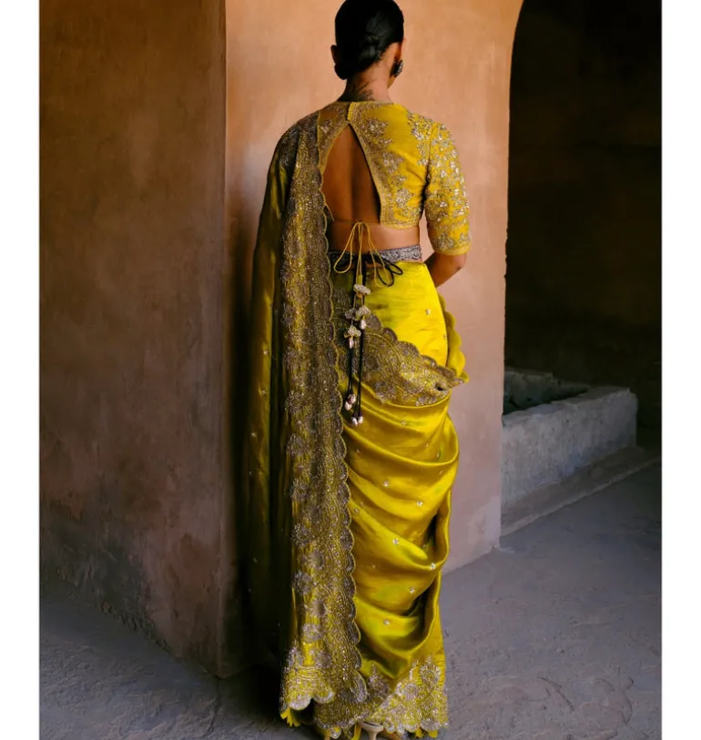 Aashika Silk Sari Set