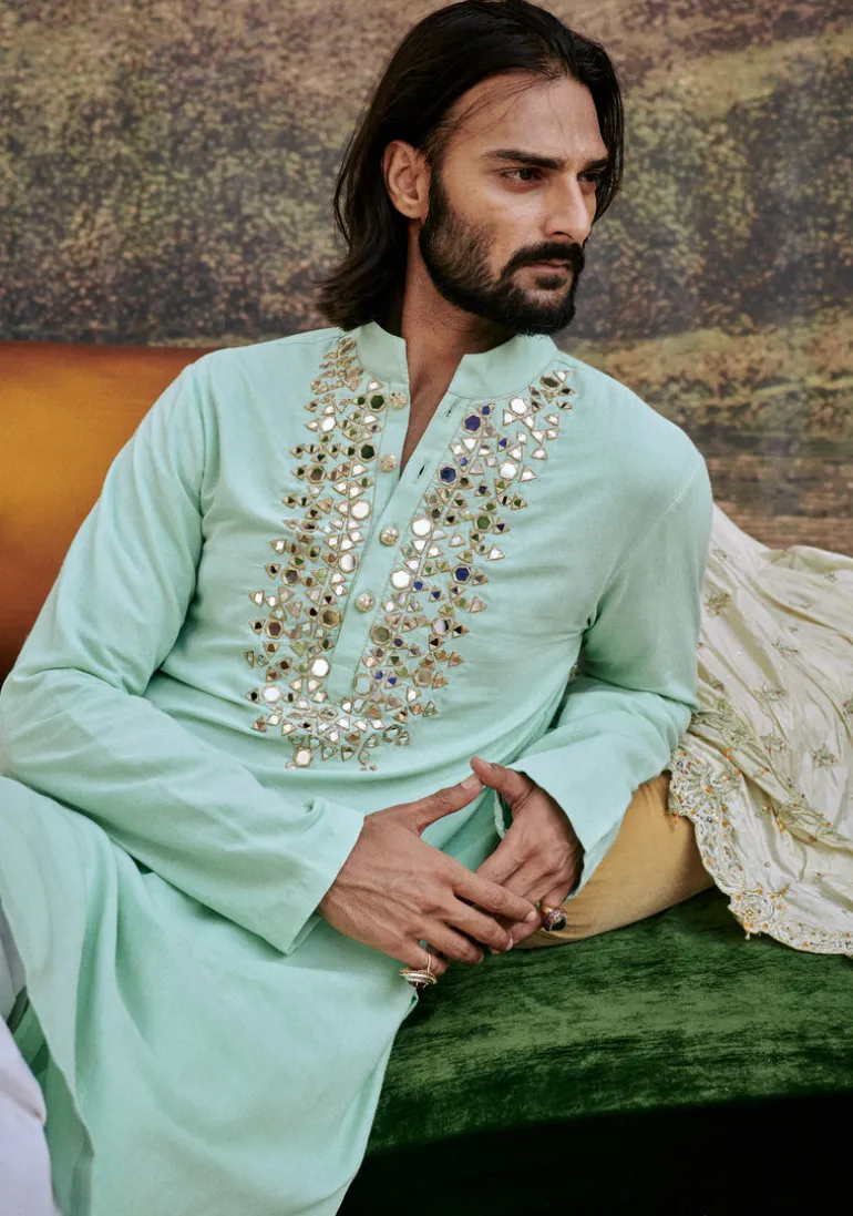 Aasmani Kurta Set