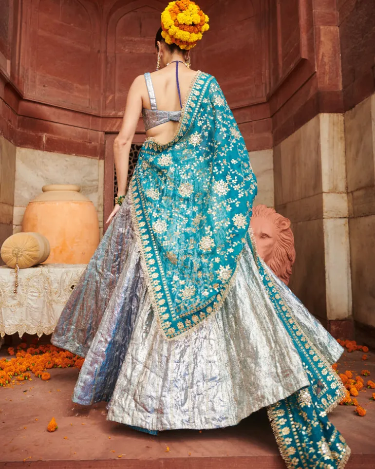 Aasmani Lampi Lehenga Set