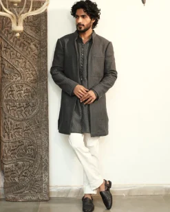 Adam Achkan Set