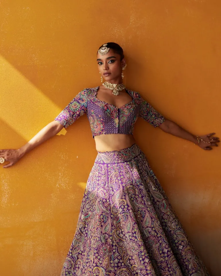 Aindri Lehenga Set