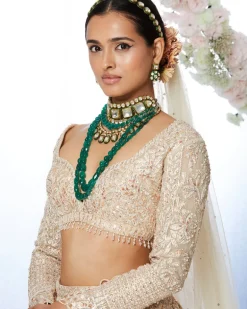 Aleesa Lehenga