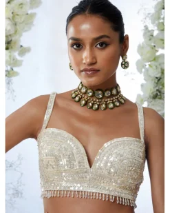 Amana Lehenga