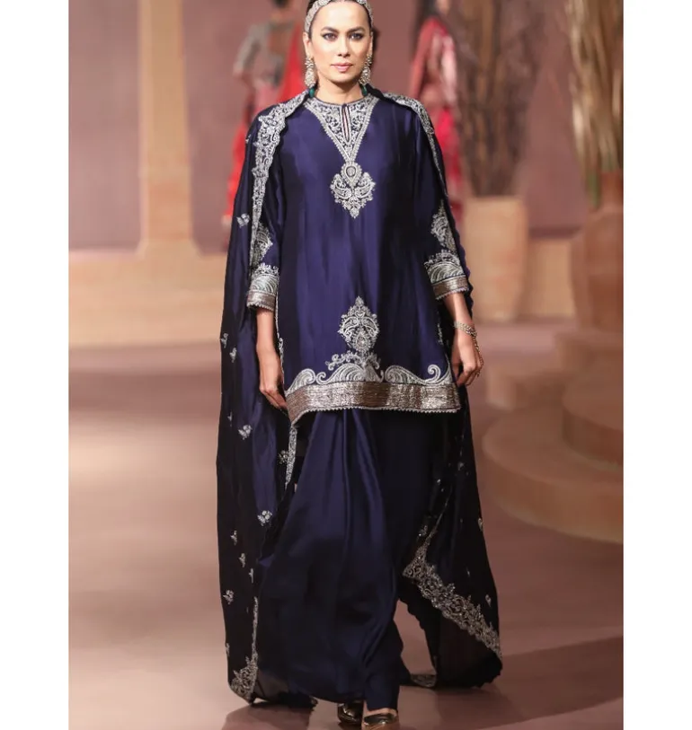 Amanaya Tunic Set