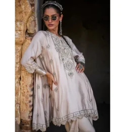 Anandika Beige Embroidered Tunic Set