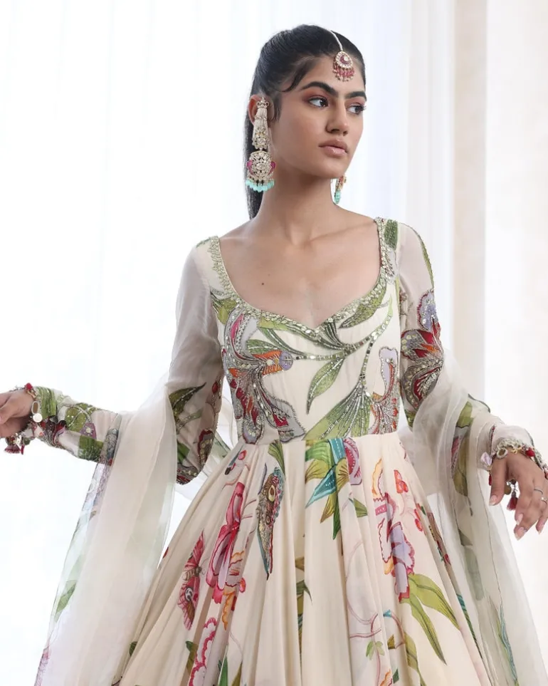 Anika Anarkali Set