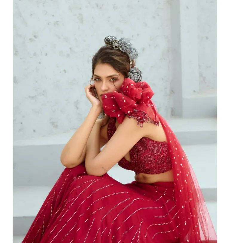 Aura Red Skirt Set