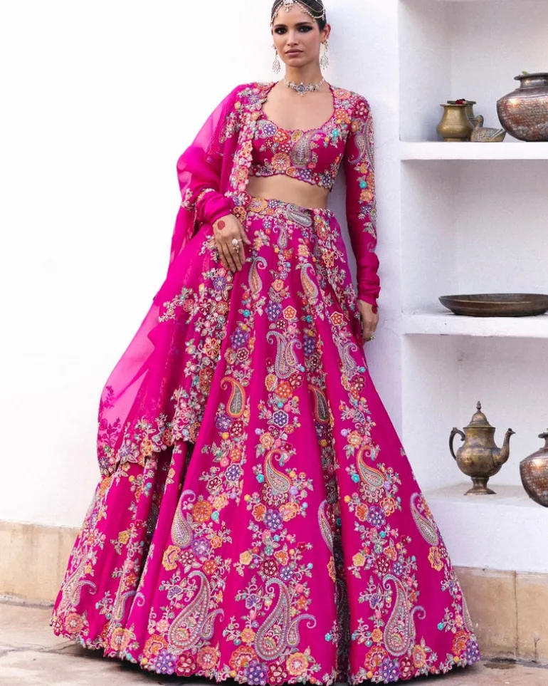 Ayoni Lehenga Set