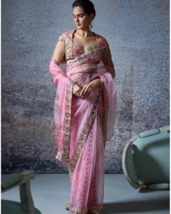 Benu Sari Set