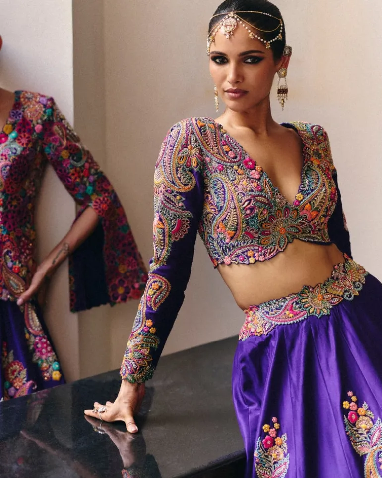 Bhaavi Lehenga Set
