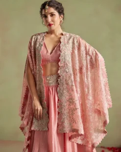 Bhuvi Cape Set