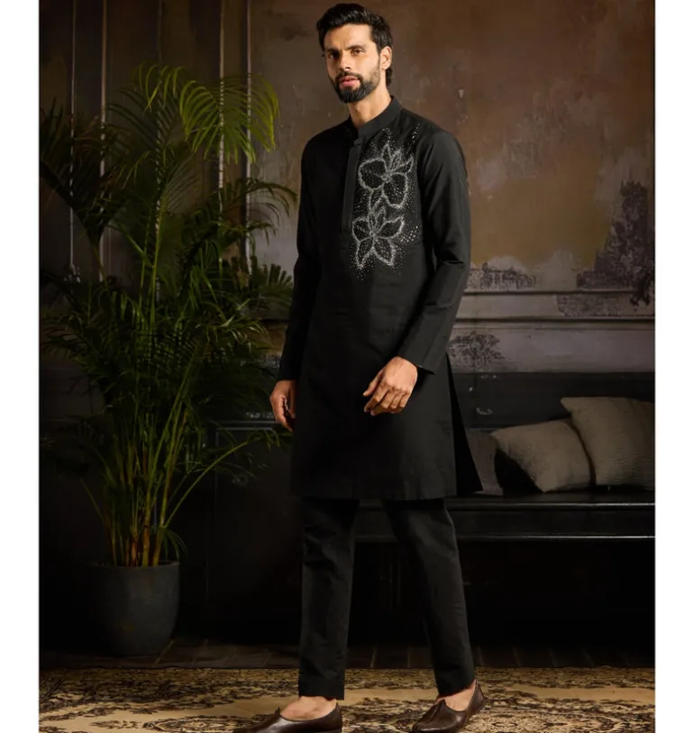 Black & Silver Star Dust Floral Motif Kurta Paired With Black Pants