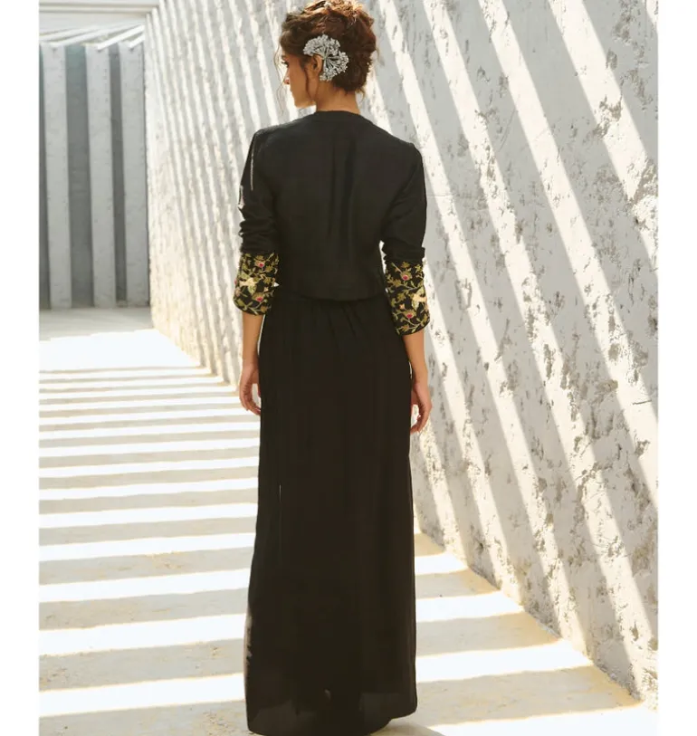 Black Parakeet Jacket Set