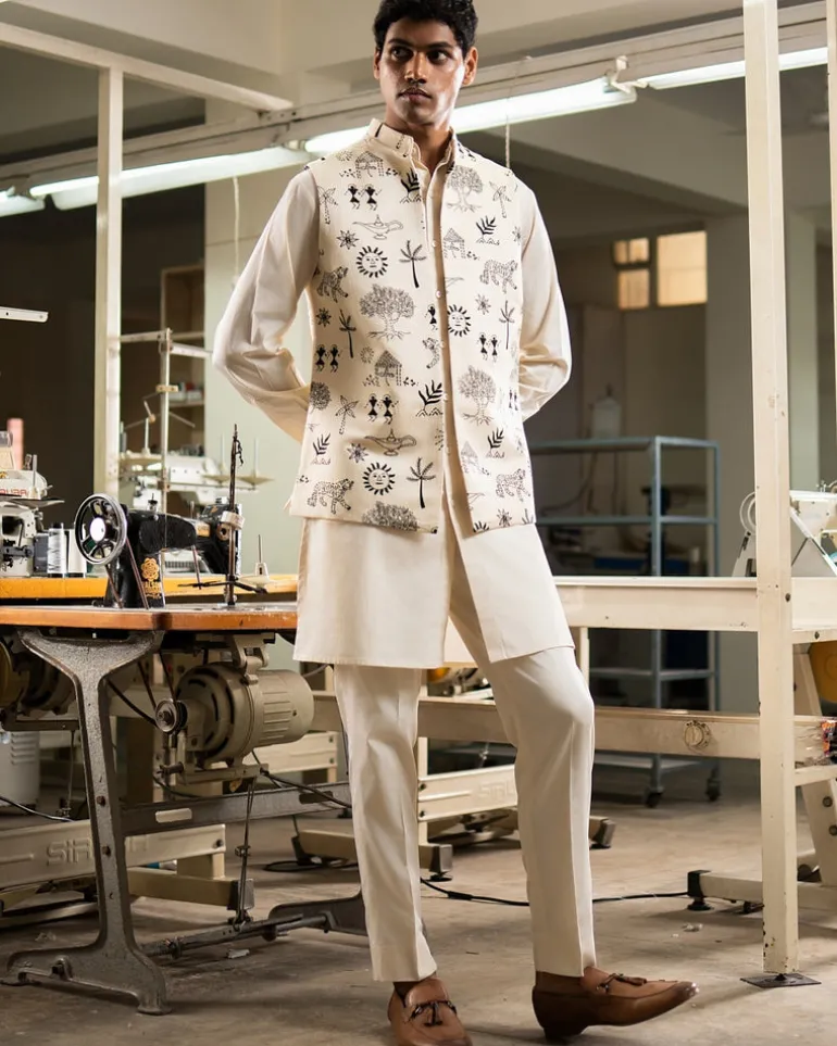 Black Vaana Open Bandi With Matching Kurta Pajama Set