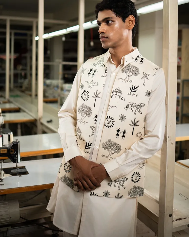 Black Vaana Open Bandi With Matching Kurta Pajama Set