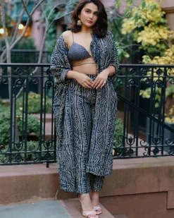 Blue Bandhani Cape Set
