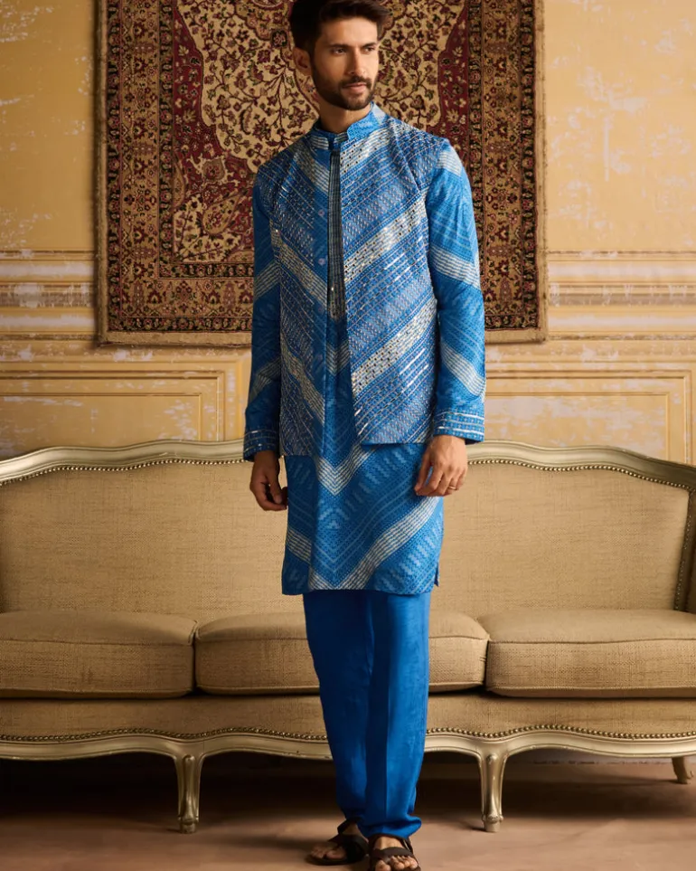 Blue Chevron Print & Embellished Kurta With Solid Blue Pants
