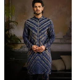 Blue Chevron Print & Silver Highligted Kurta Paired With Printed Pants