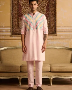 Blush Pink With Thread & Cutana Mix Floral & Geometric Embroidered Kurta With Blush Pink Pants