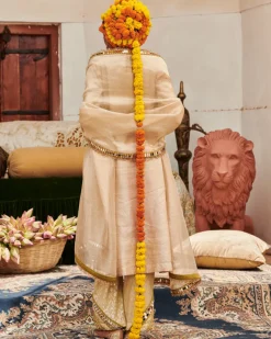 Chaand Suit Set