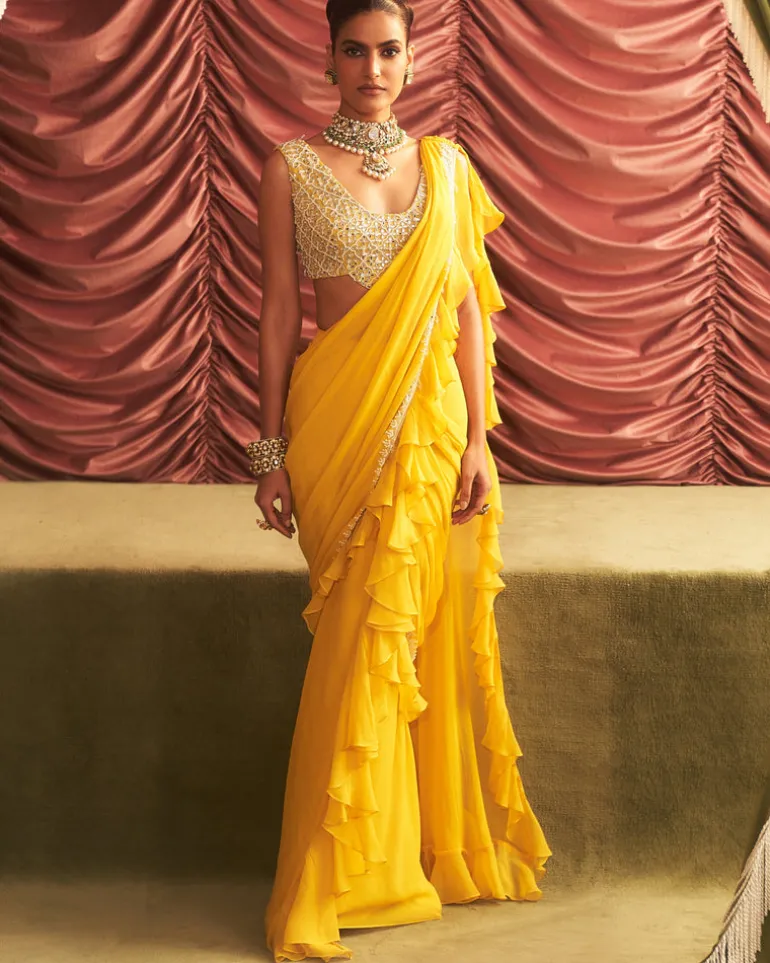 Chitra Concept Sari Set