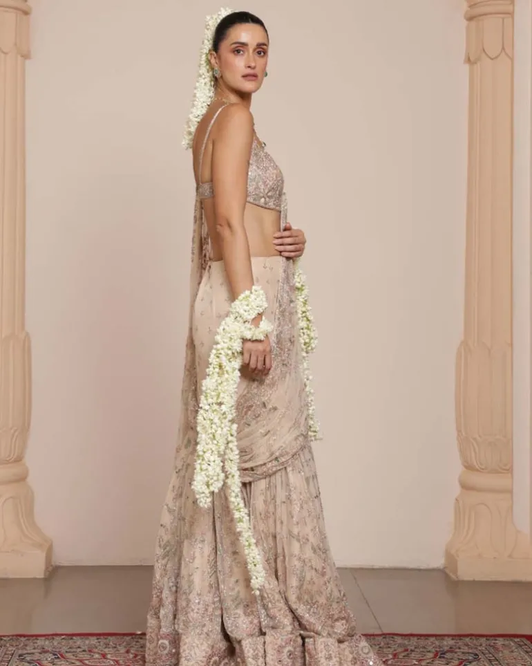 Coconut & Rose Gold Hip Hug Sari Set