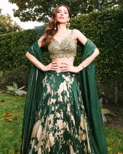 Cora Lehenga