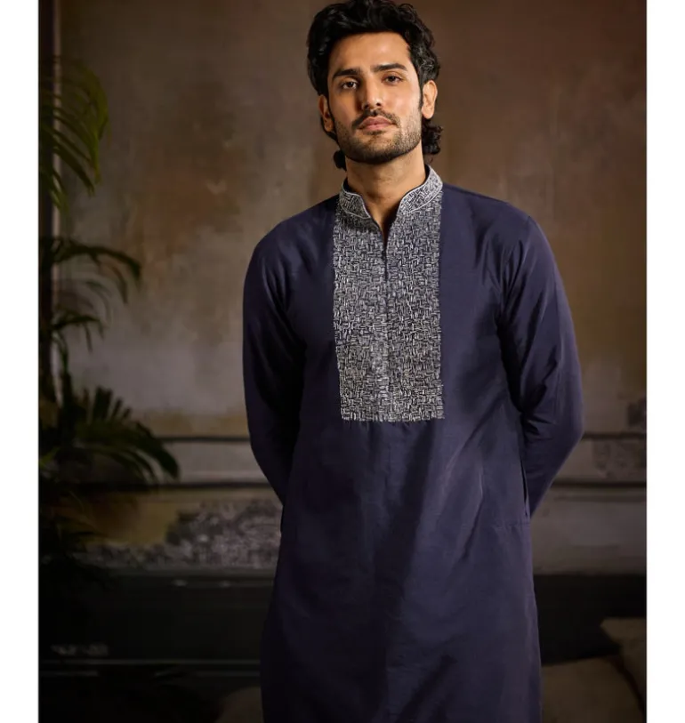 Dark Blue Silver Cutdana & Zari Yoke Embroidered Zip Detailed Kurta Paired With Dark Blue Kurta