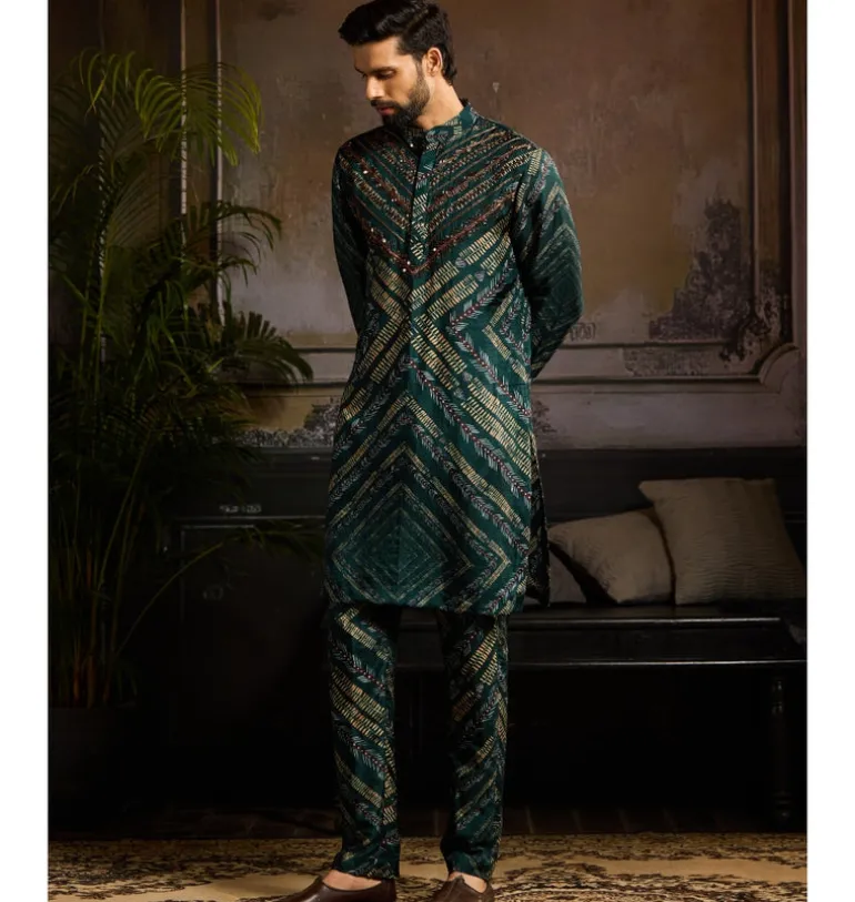 Dark Green Chevron Print & Gold Highlighted Kurta Paired With Printed Pants