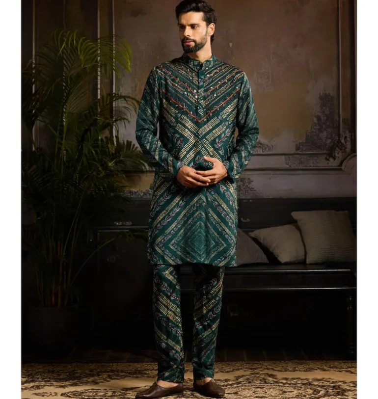 Dark Green Chevron Print & Gold Highlighted Kurta Paired With Printed Pants