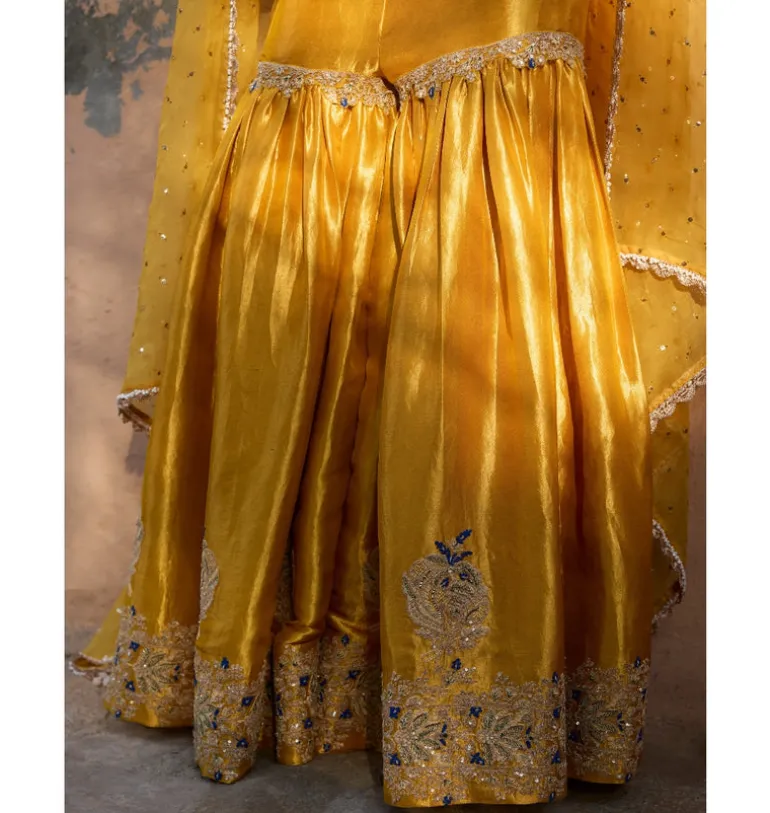 Daurya Sharara Set