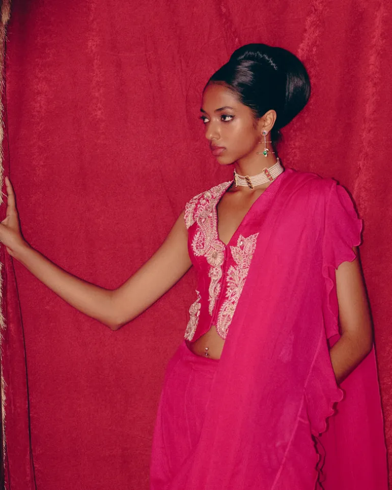 Dhanya Sari Set