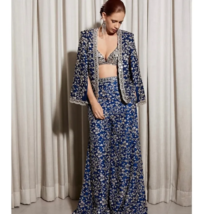 Dhyeya Pant Set