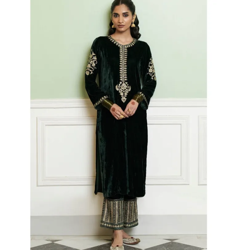 Emerald Green Embroidered Velvet Kurta Set