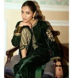 Emerald Green Embroidered Velvet Kurta Set