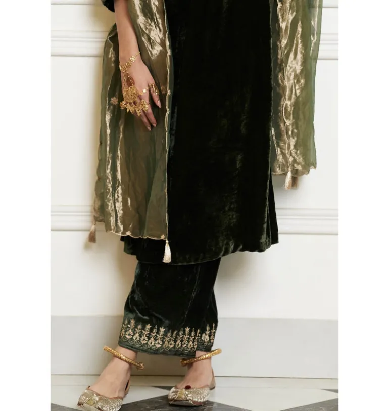 Emerald Green Embroidered Velvet Straight Kurta Set