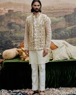 Falak Kurta Set