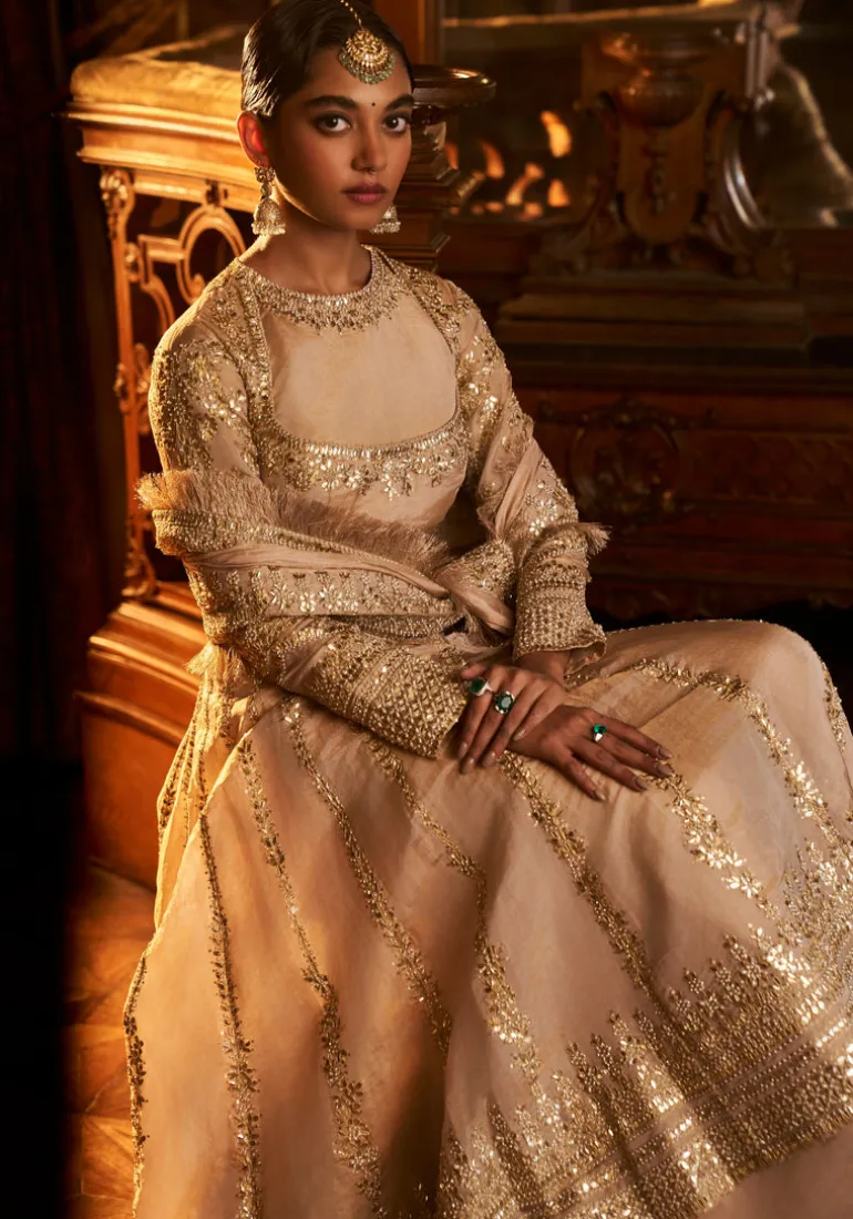 Falaknuma Powder Peach Gota Patti Kurta Set