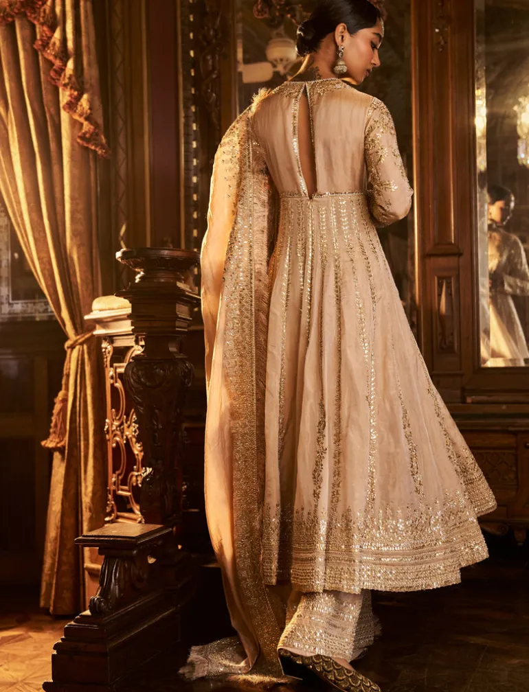 Falaknuma Powder Peach Gota Patti Kurta Set