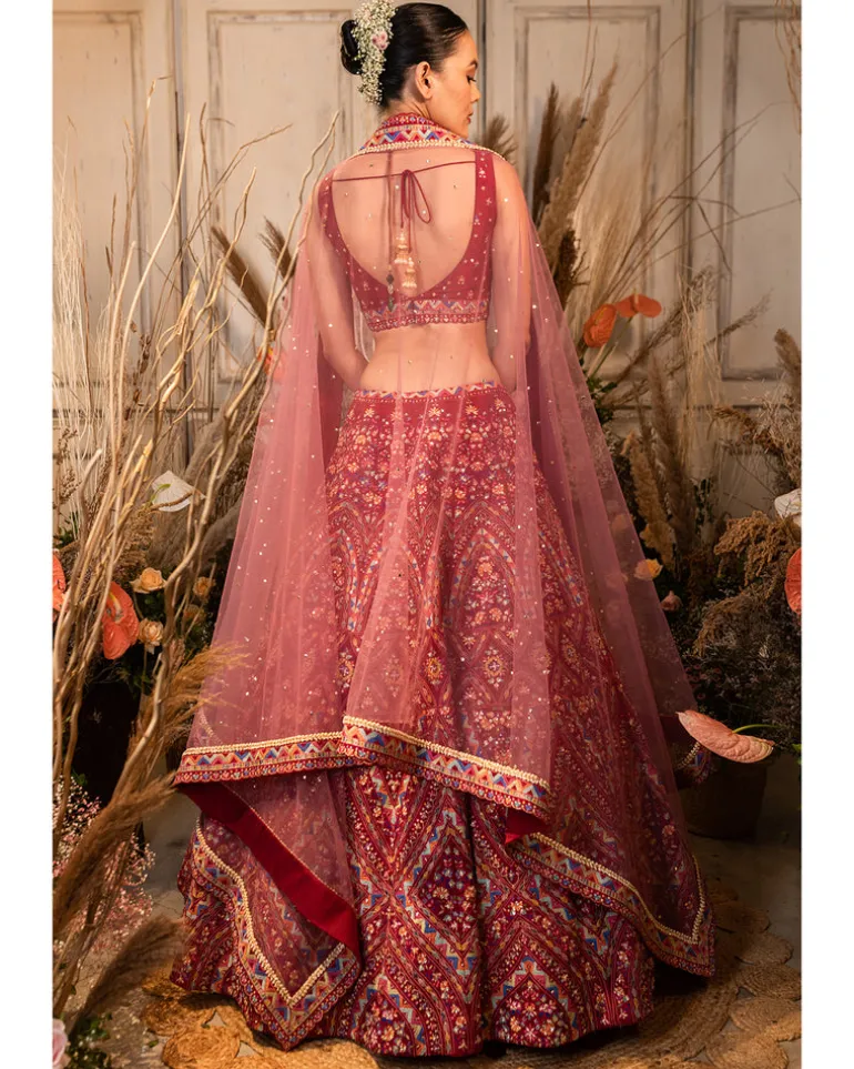 Farah Lehenga
