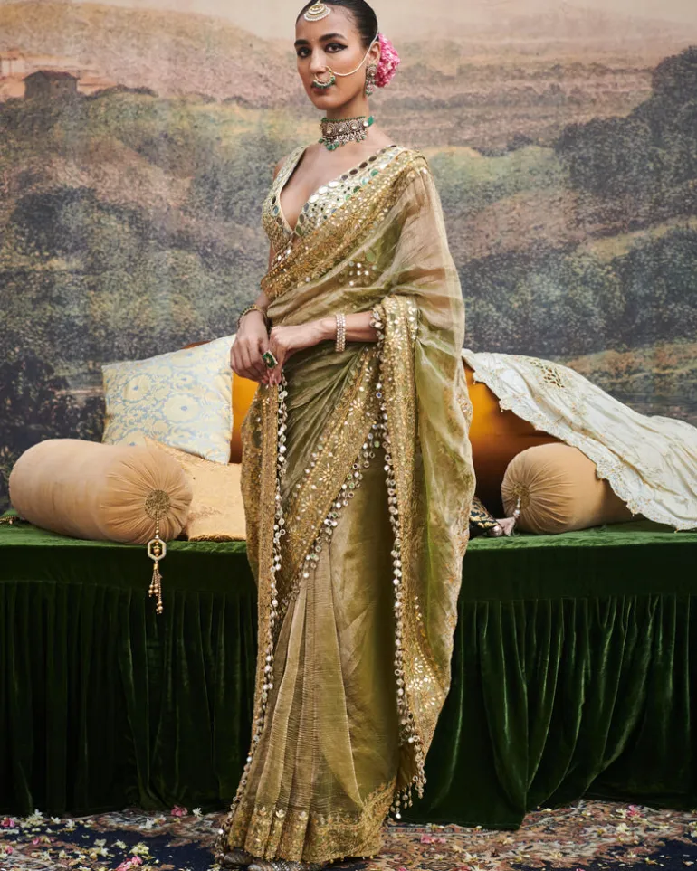 Gaja Rachna Sari Set