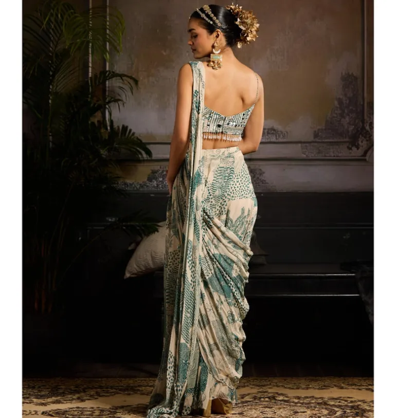 Geo Radiance Skirt Sari Set