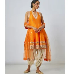 Gitashri Dhoti Set