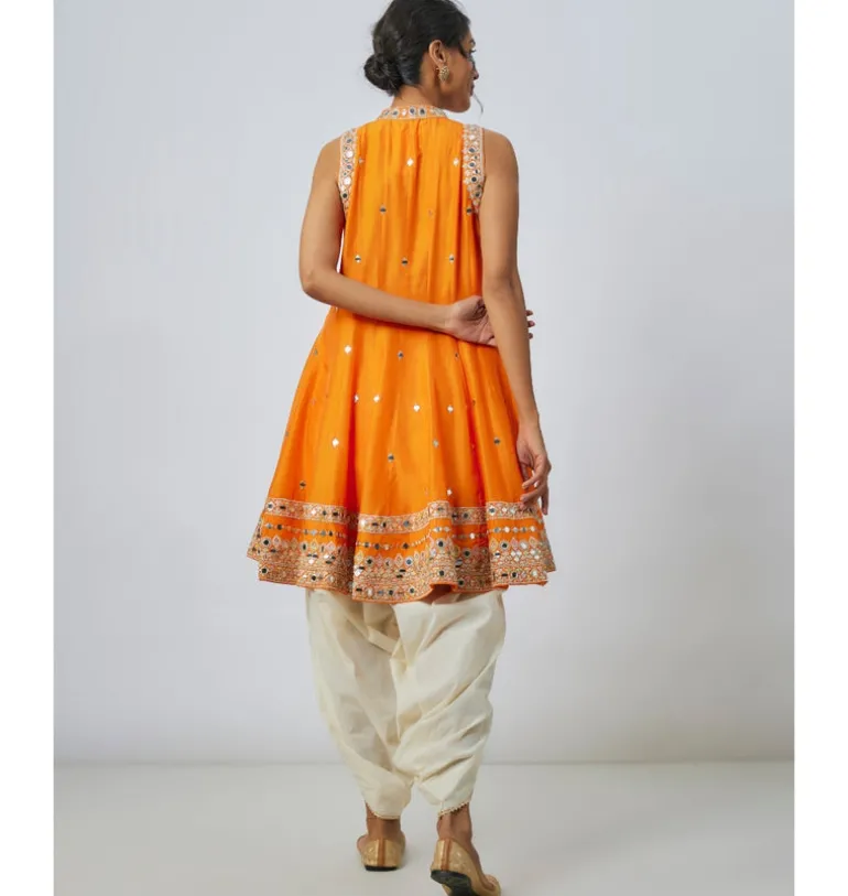 Gitashri Dhoti Set