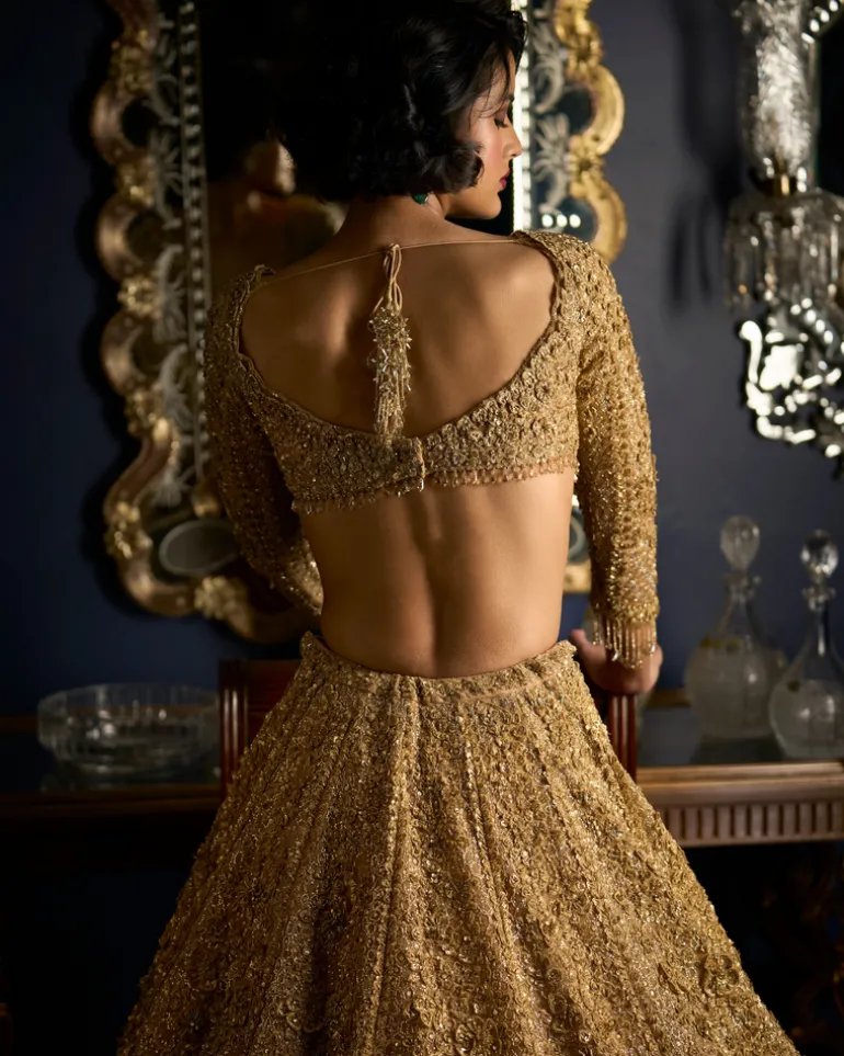 Gold Three-Dimensional Lehenga Set