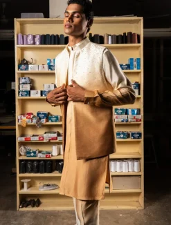 Gold Yaara Open Bandi With Matching Kurta Pajama Set