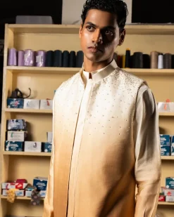 Gold Yaara Open Bandi With Matching Kurta Pajama Set