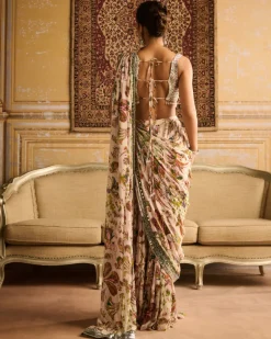 Green Printed Embroidered Sari With Sweetheart Blouse Set